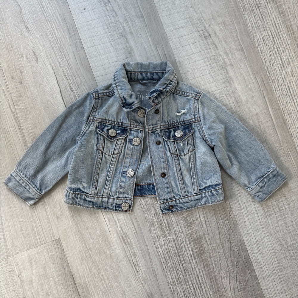 Baby gap jean jacket 6-12 months